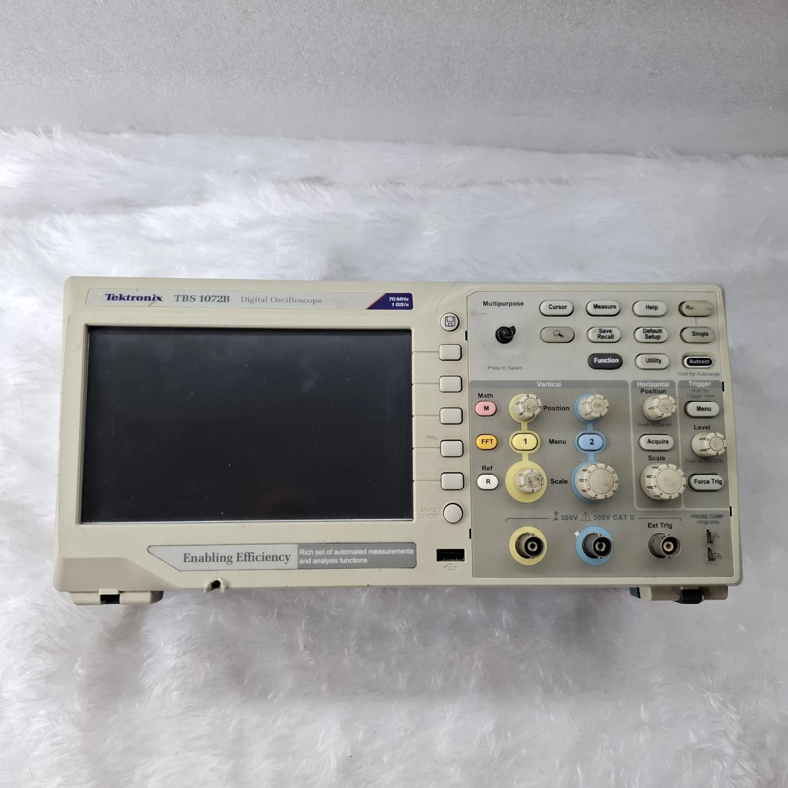 TEKTRONIX TBS 1072B DIGITAL OSCILLOSCOPE 70MHz 1 GS/s TBS1072B